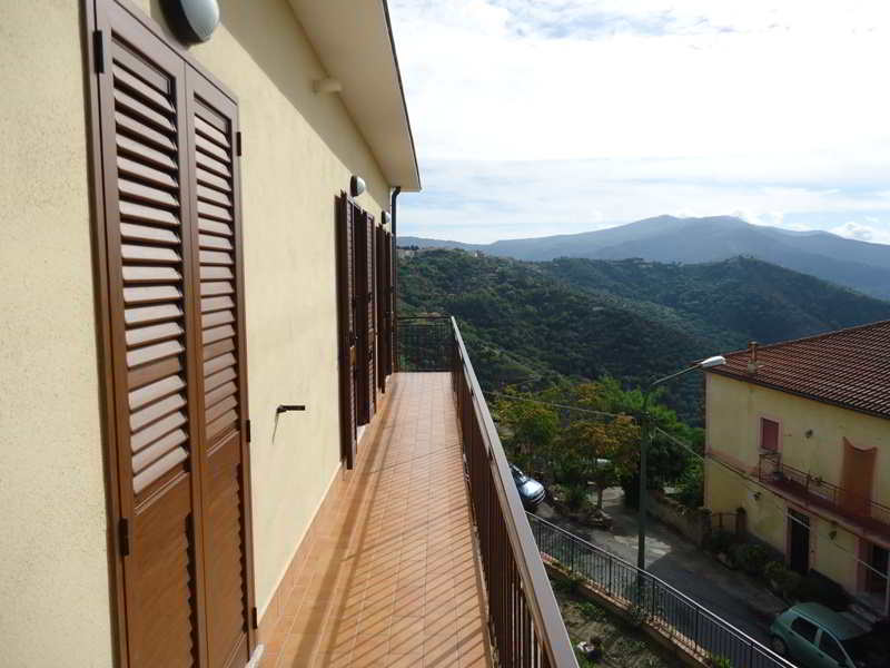 Casa Costabile - Balcone condiviso